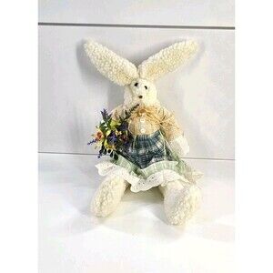 Country Farmhouse Bunny Rabbit Spring Gardener